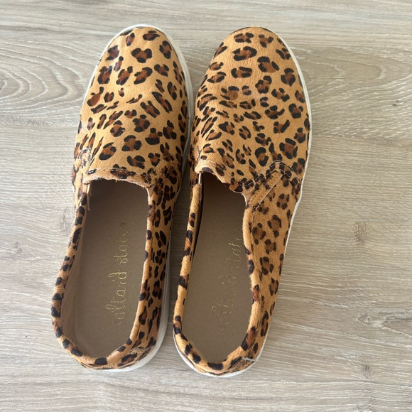 Altar’d State Calli Leopard Print Calf Hair Slip On Sneakers 8.5 Cheetah - Picture 2 of 6